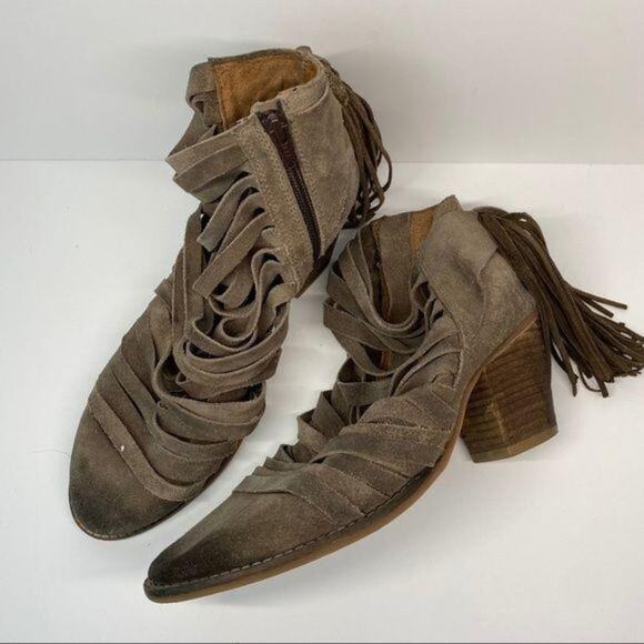 Jeffrey Campbell Taupe Suede Tassel Strappy Boots Size 8 - Picture 1 of 7